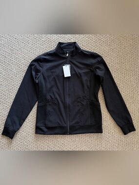 NWT CozyFit Black Scrub Jacket Size Medium
